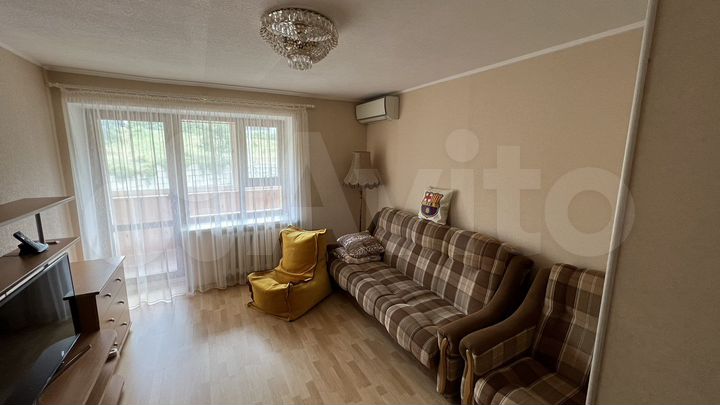 3-к. квартира, 60 м², 2/9 эт.