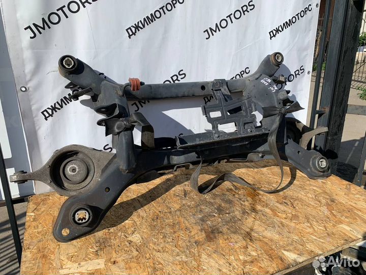 Балка подвески задняя Volvo S60