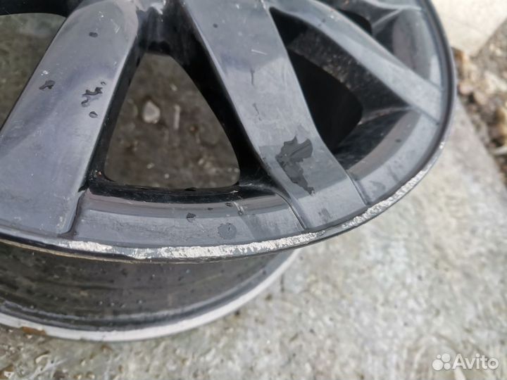 2шт дисков Renault 403000028R R16 5/114.3