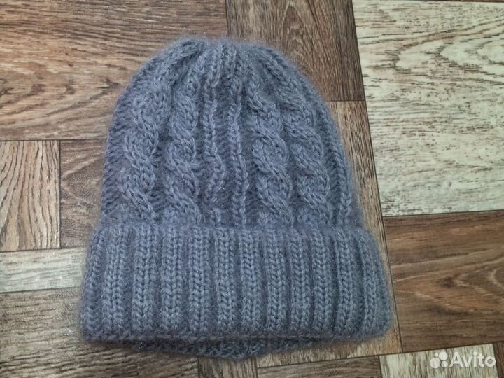 Шапки женские новые