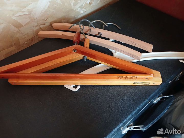 Плечики детские