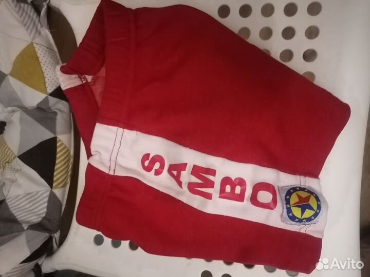 Боксерские перчатки remix и шорты