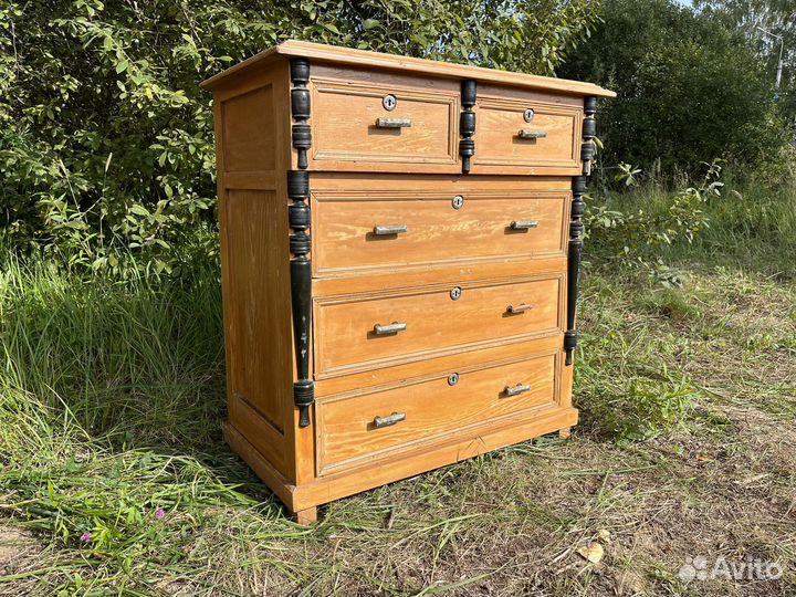 Комод деревянный старинный