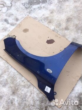 Крыло переднее правое Mazda 3 BK хэтчбек