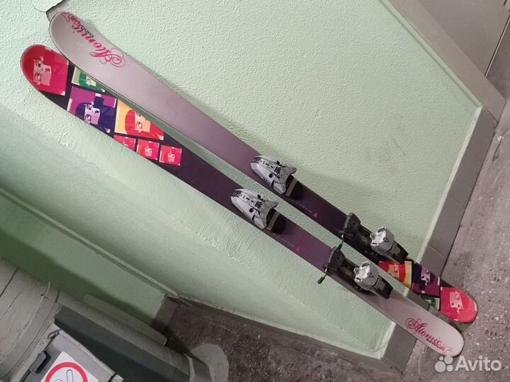 Горные лыжи атомик 148 см для прыжков и трюков