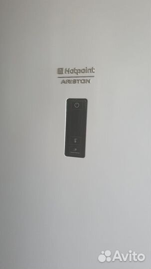 Холодильник hotpoint ariston бу