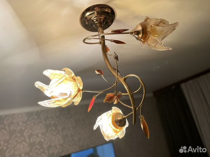 Люстра потолочная