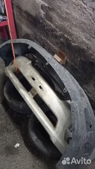 Продам бампер субару легаси