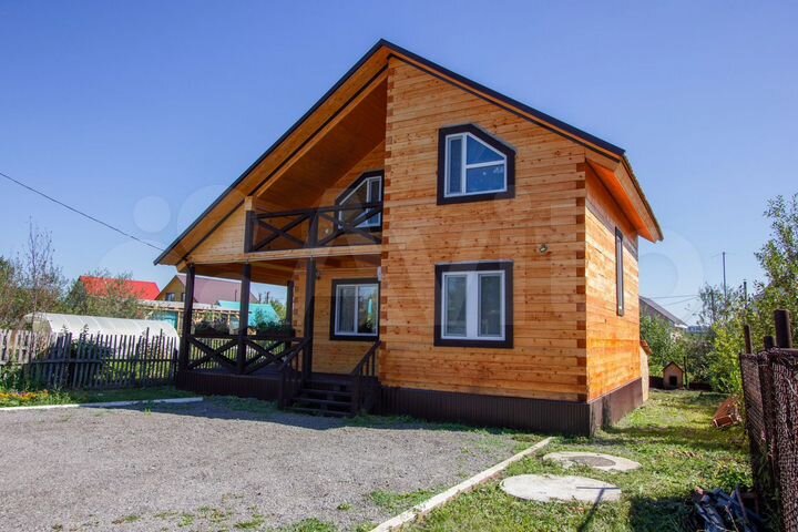 Дом 107,8 м² на участке 4,3 сот.