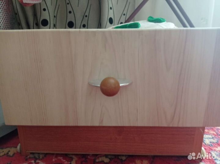 Компьютерный письменный стол