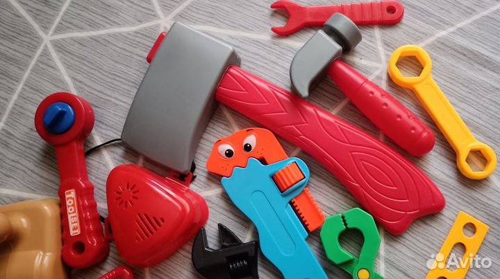 Игрушечные инструменты