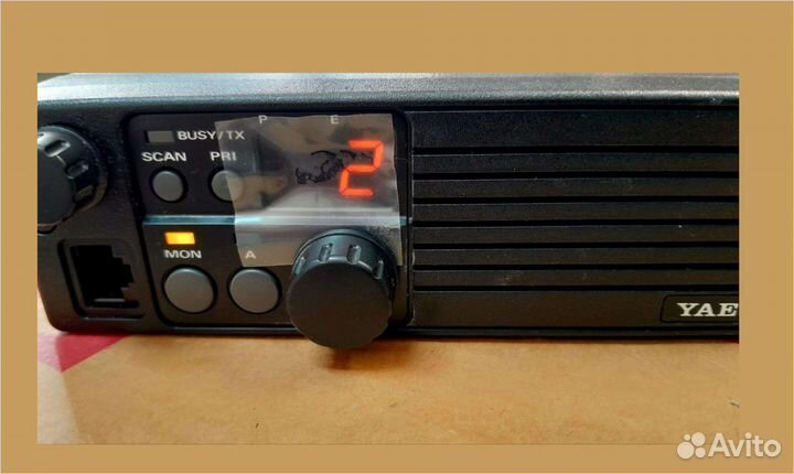 Yaesu FTL-2011 VHF радиостанция