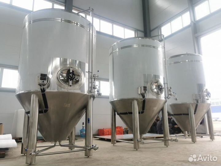 Цкт танк цилиндро- конический для пивзавода