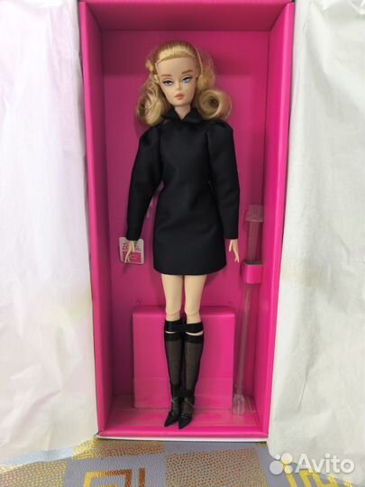 Barbie silkstone best in black