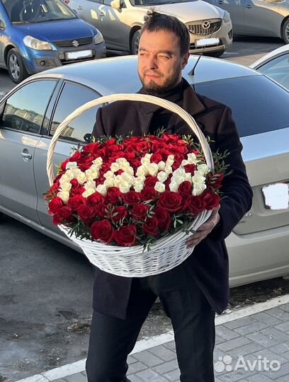 Цветы букеты 101 роза в Нижневартовске