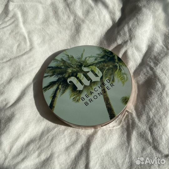 Бронзер и помада Urban Decay