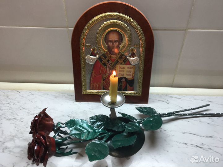 Розы из металла