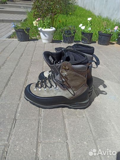 Альпинистские ботинки Фарадей 700
