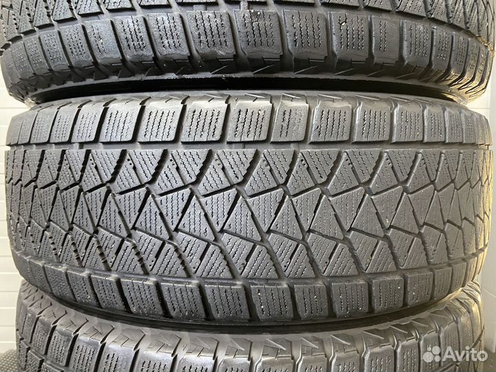 Bridgestone Blizzak DM-V2 225/65 R17 102S