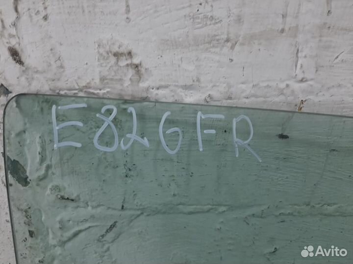 Стекло переднее правое Subaru Forester SG/S11 2003