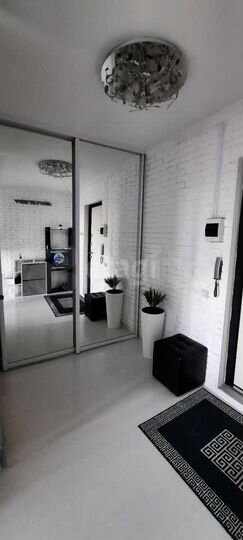 2-к. квартира, 60 м², 3/3 эт.