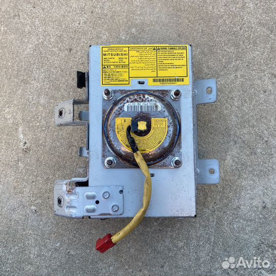 Подушка безопасности Mitsubishi Colt