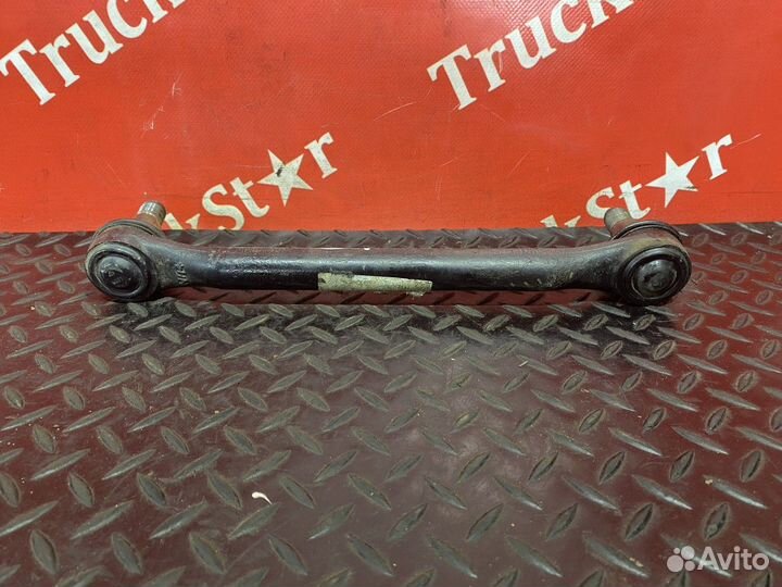 Стойка переднего стабилизатора