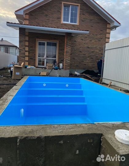 Бассейн чаша с лестницей 4м*3м*1,5м