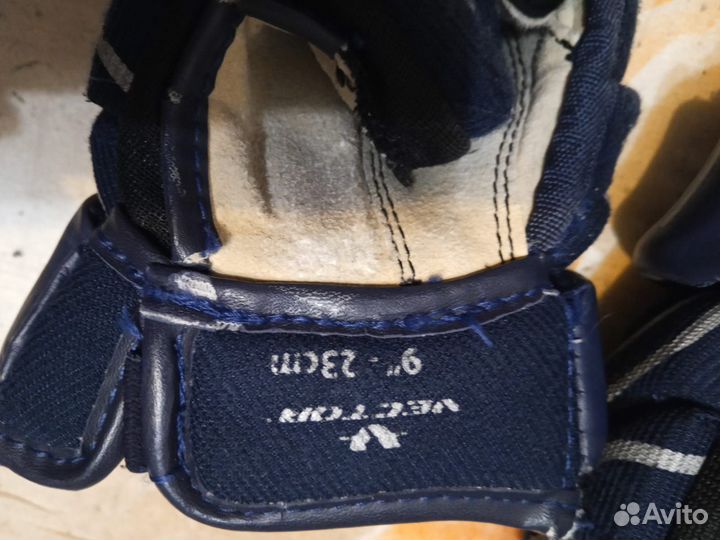 Краги хоккейные CCM, детские