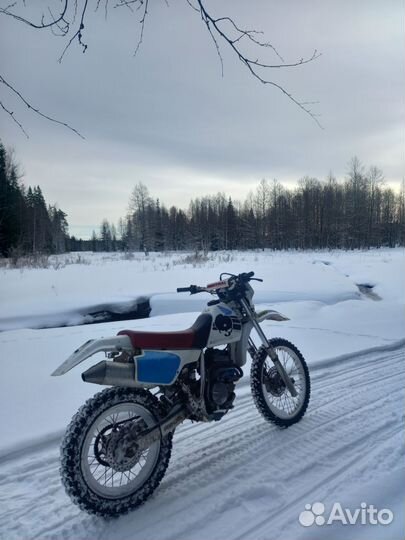 Эндуро мотоцикл Honda xlr 250 с птс