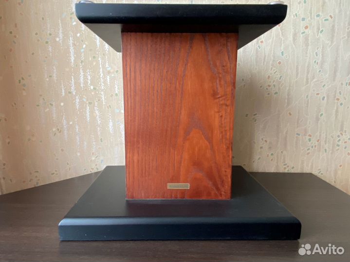 Подставки под акустику с засыпанным балластом