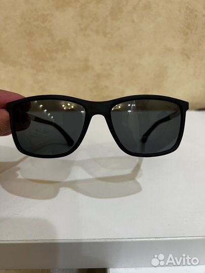 Очки солнечные Emporio Armani EA4058