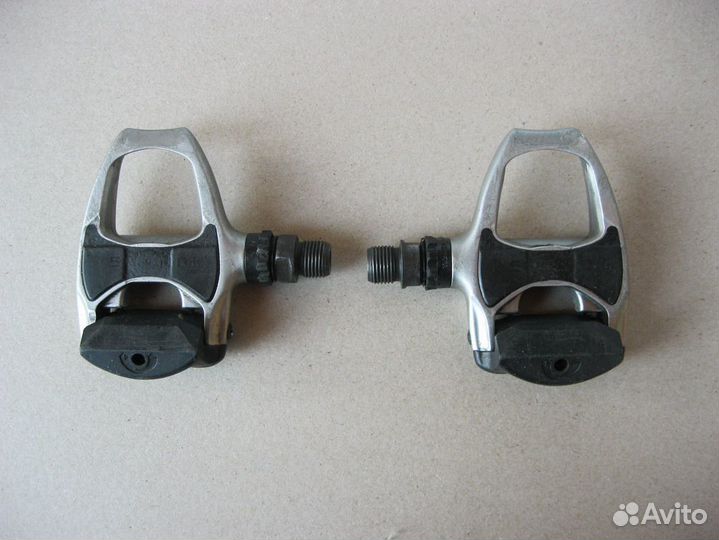 Педали шоссе Shimano PD-R540