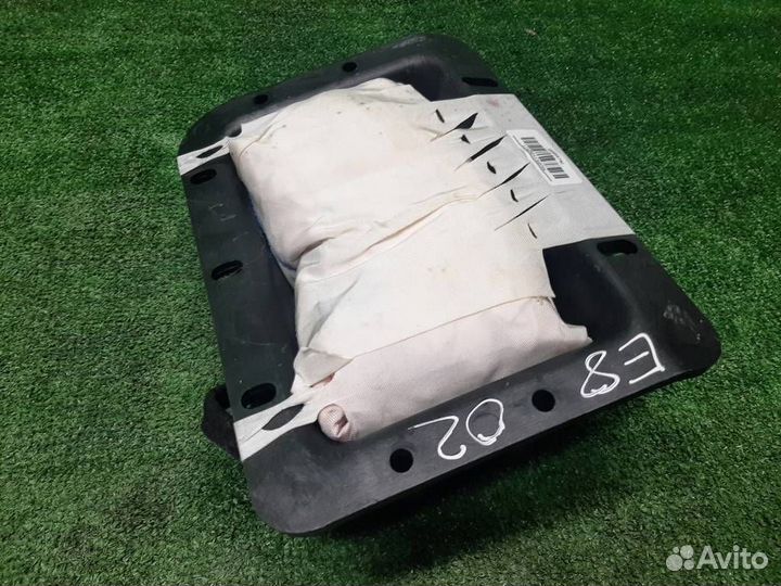 Подушка безопасности в торпедо Peugeot 3008 2010