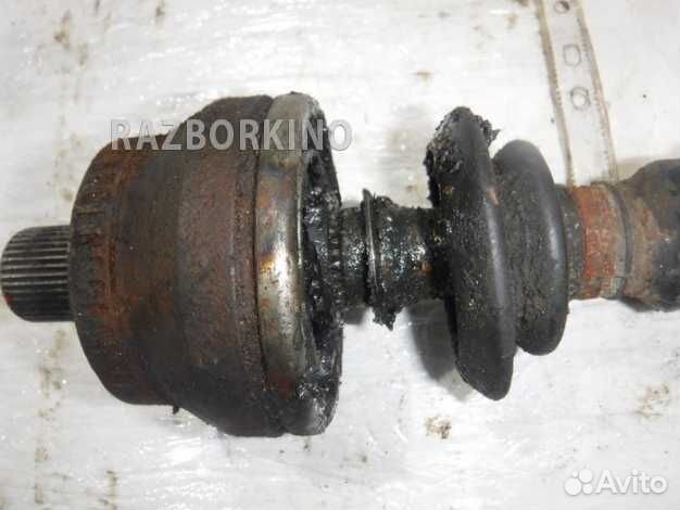 Привод передний правый