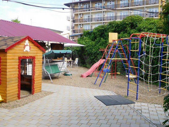 Комната 16 м², 1/2 эт.