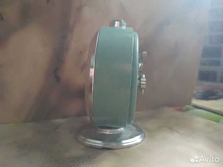 Будильник slava 11 камней