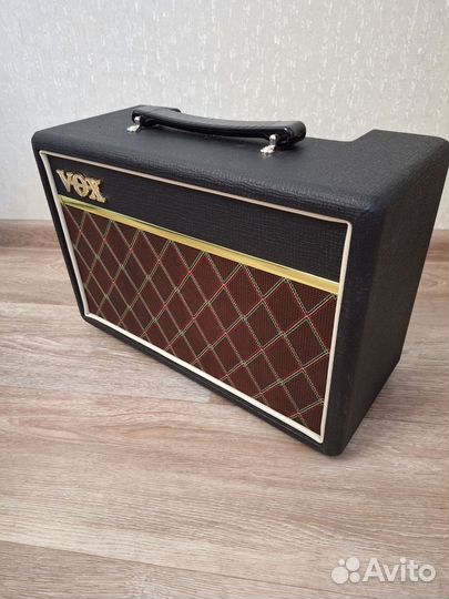 Комбоусилитель Vox