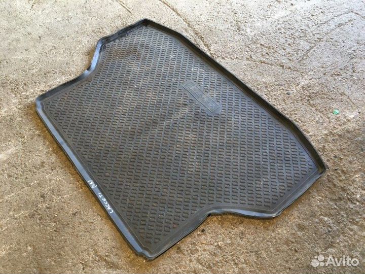Коврик багажника задний Chevrolet Lacetti J200