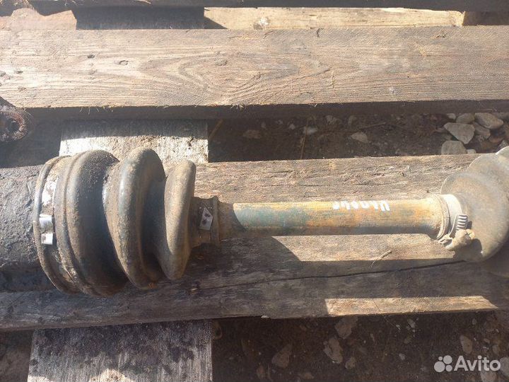 Привод передний правый Kia Clarus