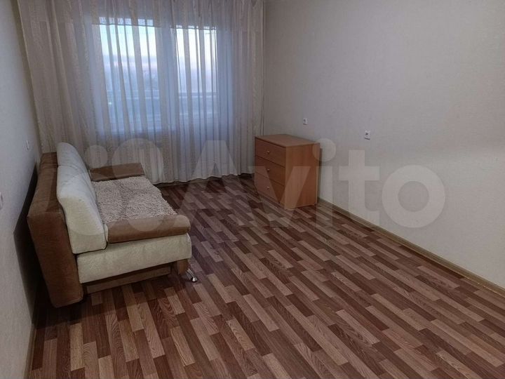 1-к. квартира, 41 м², 8/10 эт.