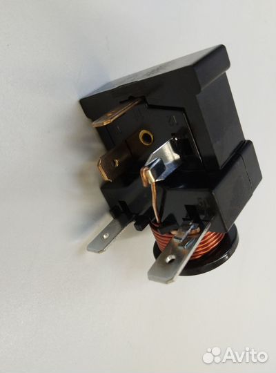 Реле пусковое HL 031