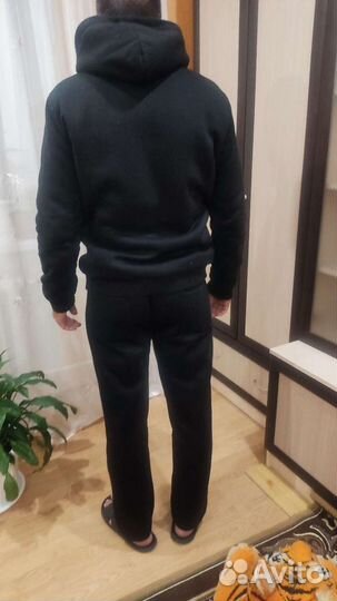 Спортивный костюм