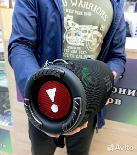 Портативная колонка jbl