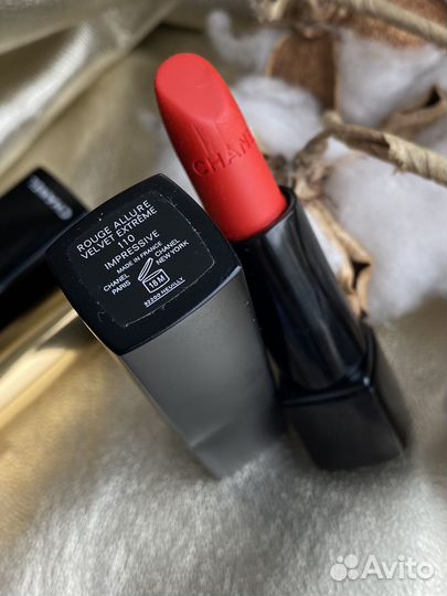 Помада chanel rouge allure velvet 66; 110