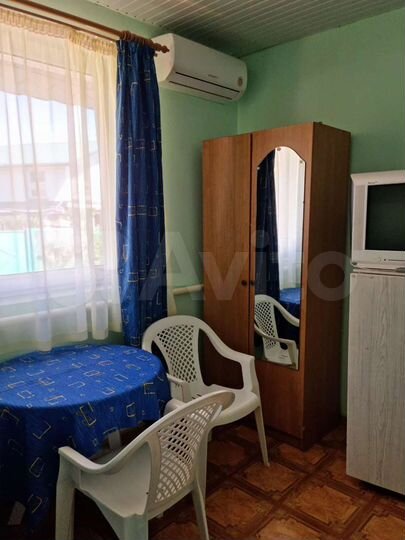 Комната 11 м² в 2-к., 2/2 эт.