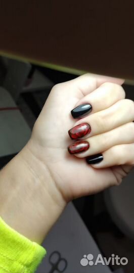 Маникюр и педикюр