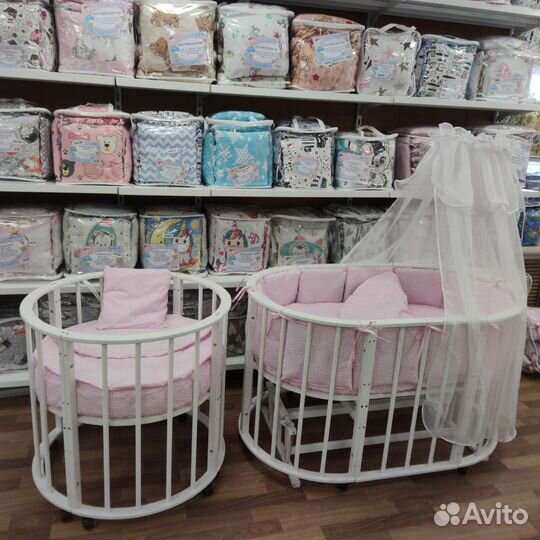 Постельное белье в детскую кроватку овал круг