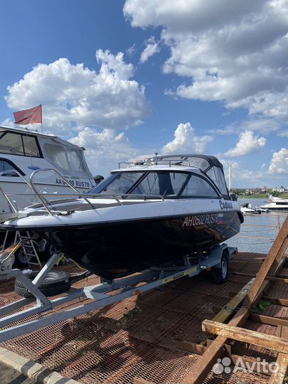 Катер “Phoenix 600HT” с прицепом