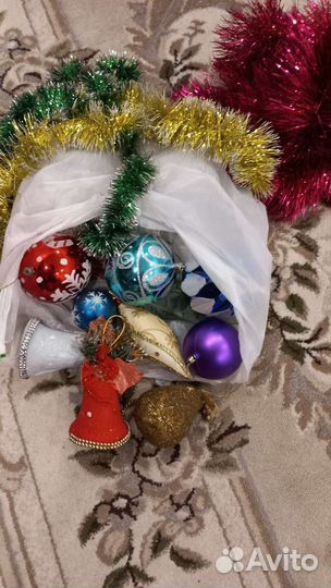 Елочные украшения пакетом